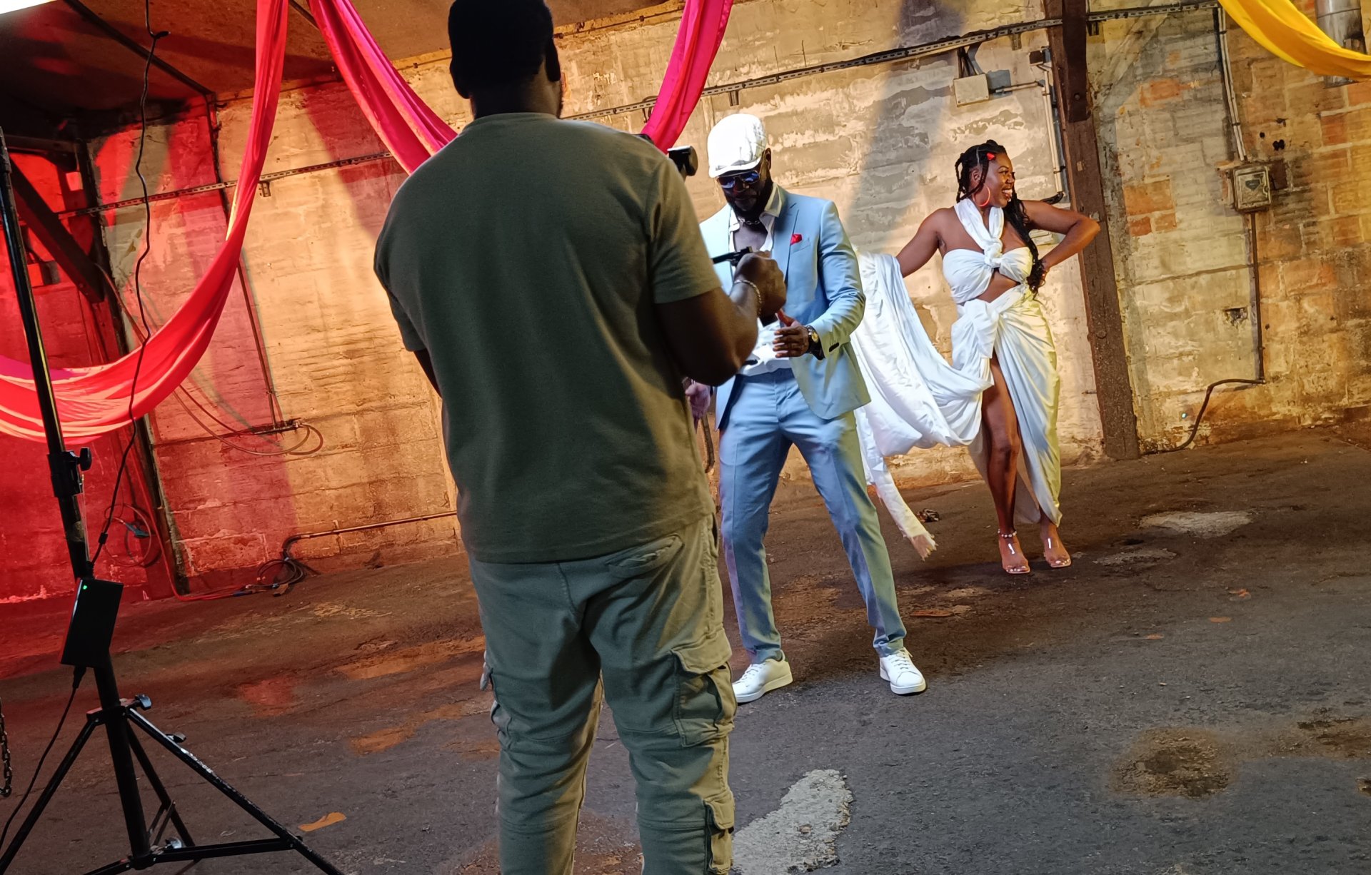 Location Location hangar industriel désaffecté pour tournage – Proche de Paris (Île-de-France) - Full Prod 360